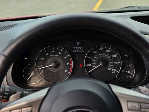 Used 2011 Subaru Outback 3.6R Limited w/ PWR Moonroof Pkg image 13