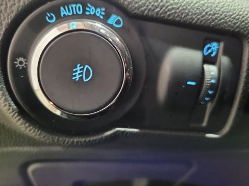 Used 2013 Buick Verano Convenience image 35