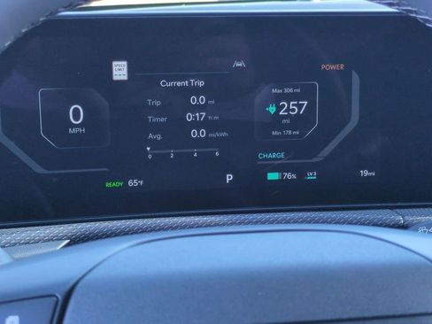 New 2025 Kia EV6 Wind image 12