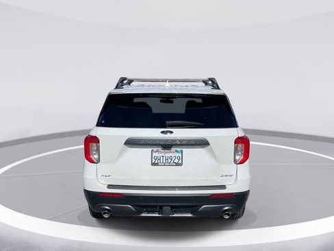 Certified 2023 Ford Explorer XLT w/ Equipment Group 202A AWD/4WD image 6