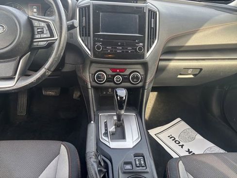 Used 2020 Subaru Crosstrek 2.0i Premium image 11