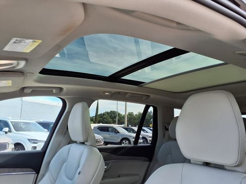 Certified 2024 Volvo XC90 B5 Plus image 24
