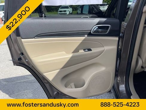 Used 2020 Jeep Grand Cherokee Limited AWD/4WD image 16