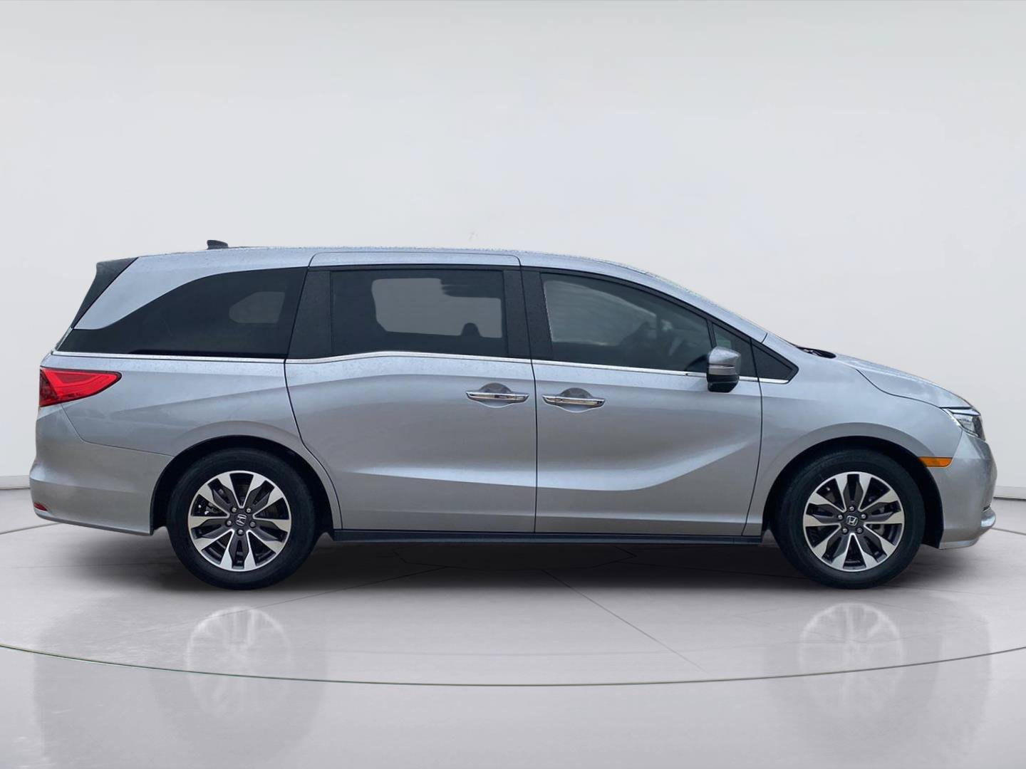 Used 2023 Honda Odyssey EX-L image 6