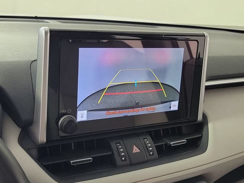 Used 2024 Toyota RAV4 XLE Premium AWD/4WD image 30