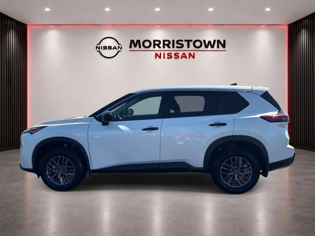 Used 2025 Nissan Rogue S FWD image 6