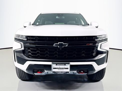 Used 2023 Chevrolet Tahoe Z71 w/ Luxury Package image 2