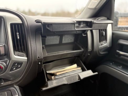 Used 2015 Chevrolet Silverado 2500 LTZ image 22