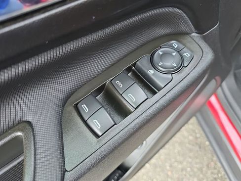 Certified 2024 Chevrolet Equinox RS image 25