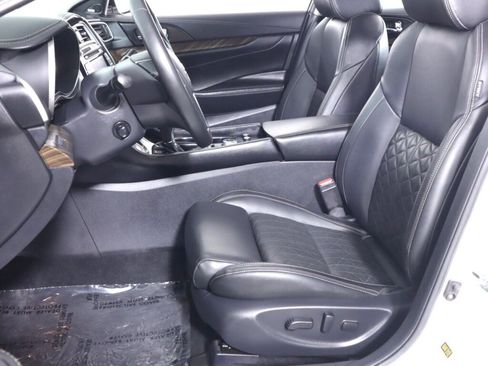 Used 2018 Nissan Maxima Platinum FWD image 35