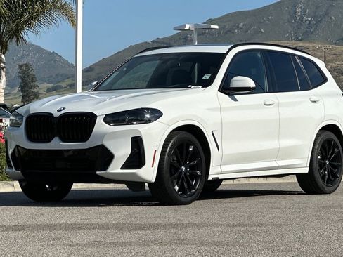 Used 2024 BMW X3 sDrive30i w/ Premium Package image 7