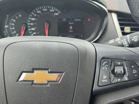 Used 2019 Chevrolet Trax LS FWD image 25