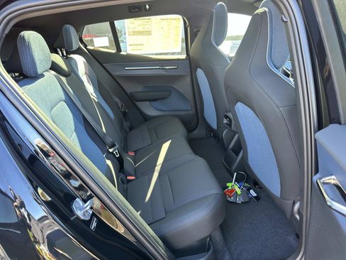 New 2026 Volvo EX30 Plus image 19