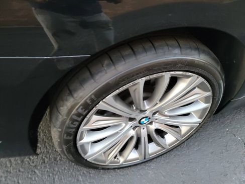 Used 2017 BMW 750Li xDrive AWD/4WD image 34