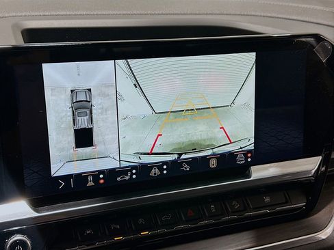 Used 2024 GMC Sierra 1500 SLT image 14