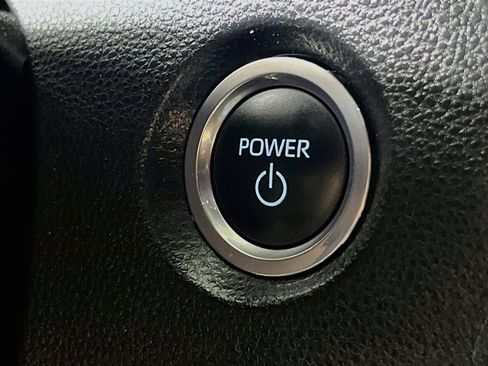 Used 2023 Toyota Corolla SE FWD image 23