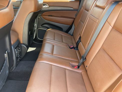 Used 2017 Jeep Grand Cherokee Summit w/ Skid Plate Group AWD/4WD image 11