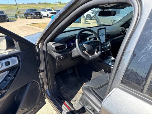 Used 2023 Ford Explorer ST w/ Equipment Group 401A AWD/4WD image 20