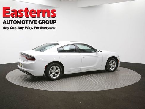 Used 2022 Dodge Charger SXT w/ Leather Interior Group image 43