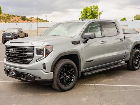 New 2026 GMC Sierra 1500 Elevation w/ LPO, Elevation Black Package RWD image 3