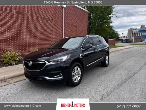 Used 2020 Buick Enclave Essence w/ Sound and Sites Package AWD/4WD image 1