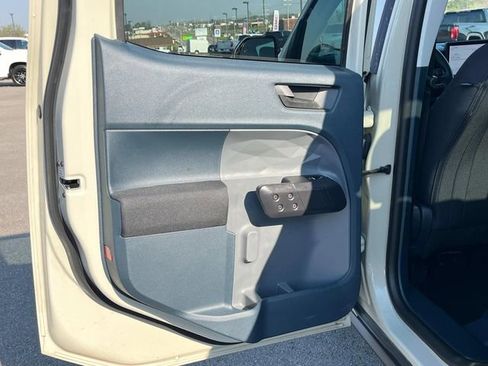 Used 2025 Ford Maverick XL w/ Equipment Group 102A image 20