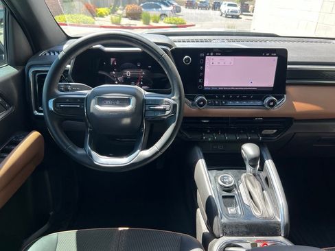 Used 2023 GMC Canyon AT4 AWD/4WD image 18