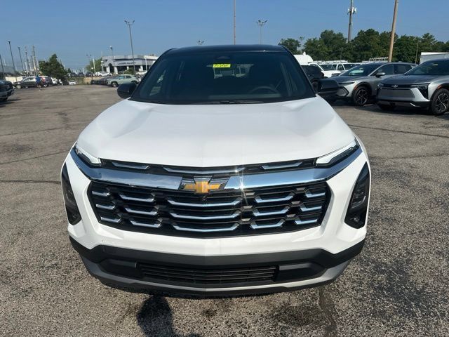 New 2027 Chevrolet Equinox LT w/ Safety and Technology Package FWD image 8
