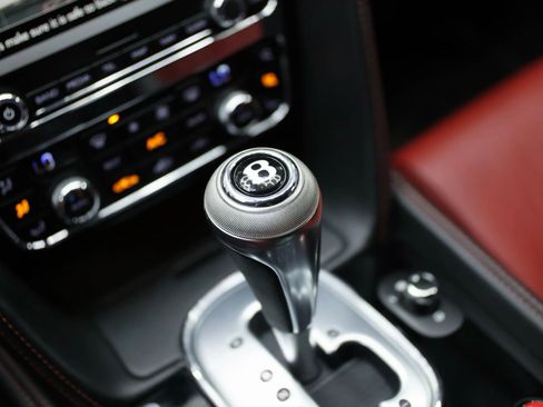 Used 2014 Bentley Continental GT V8 S image 38