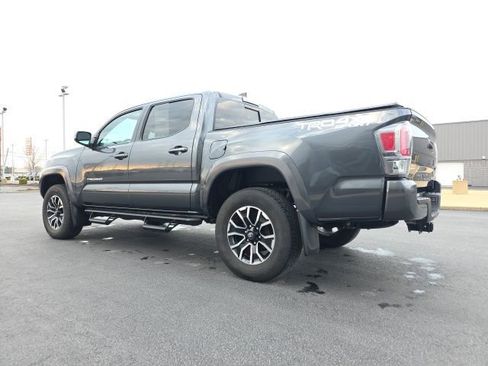 Certified 2023 Toyota Tacoma TRD Sport image 5