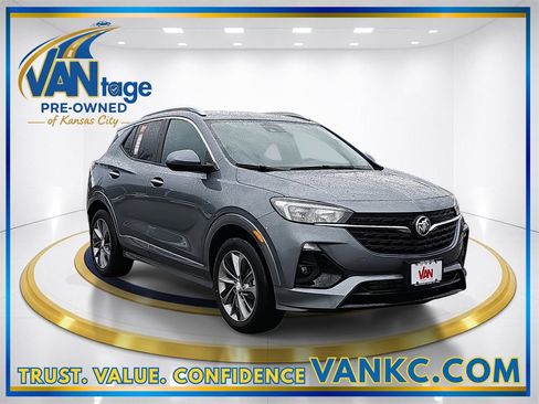 Certified 2022 Buick Encore GX Preferred w/ Sport Touring Package image 3
