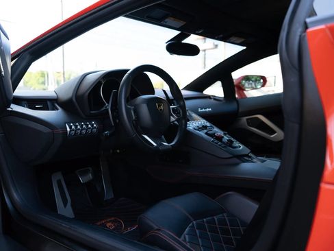 Used 2015 Lamborghini Aventador LP 700-4 AWD/4WD image 22