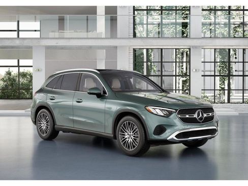 New 2026 Mercedes-Benz GLC 300 4MATIC image 11