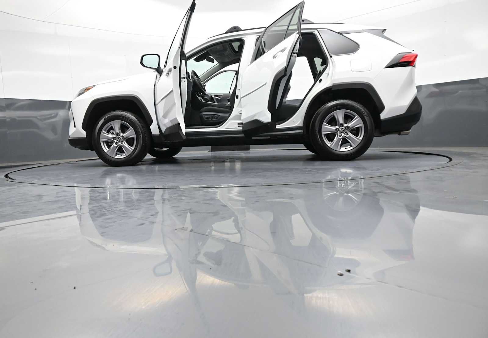 Certified 2025 Toyota RAV4 XLE w/ Convenience Package AWD/4WD image 49