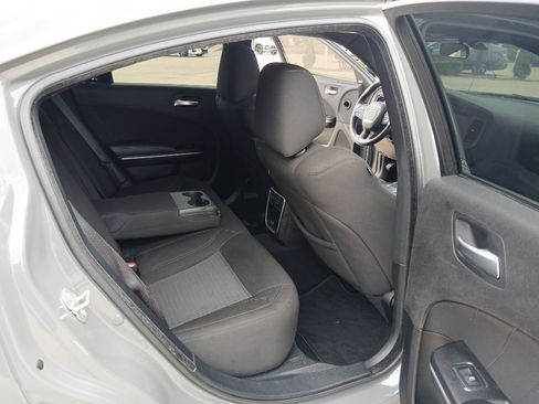 Used 2023 Dodge Charger SXT RWD image 18