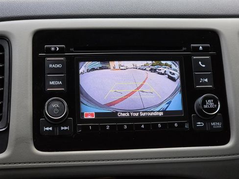 Used 2019 Honda HR-V LX image 21