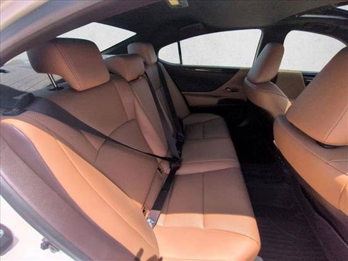 Used 2021 Lexus ES 350 w/ Premium Package FWD image 19