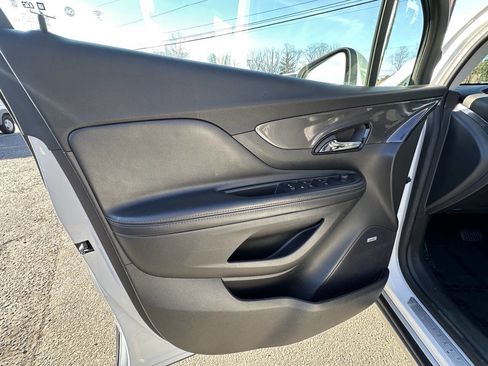 Used 2019 Buick Encore Essence w/ Safety Package II image 9