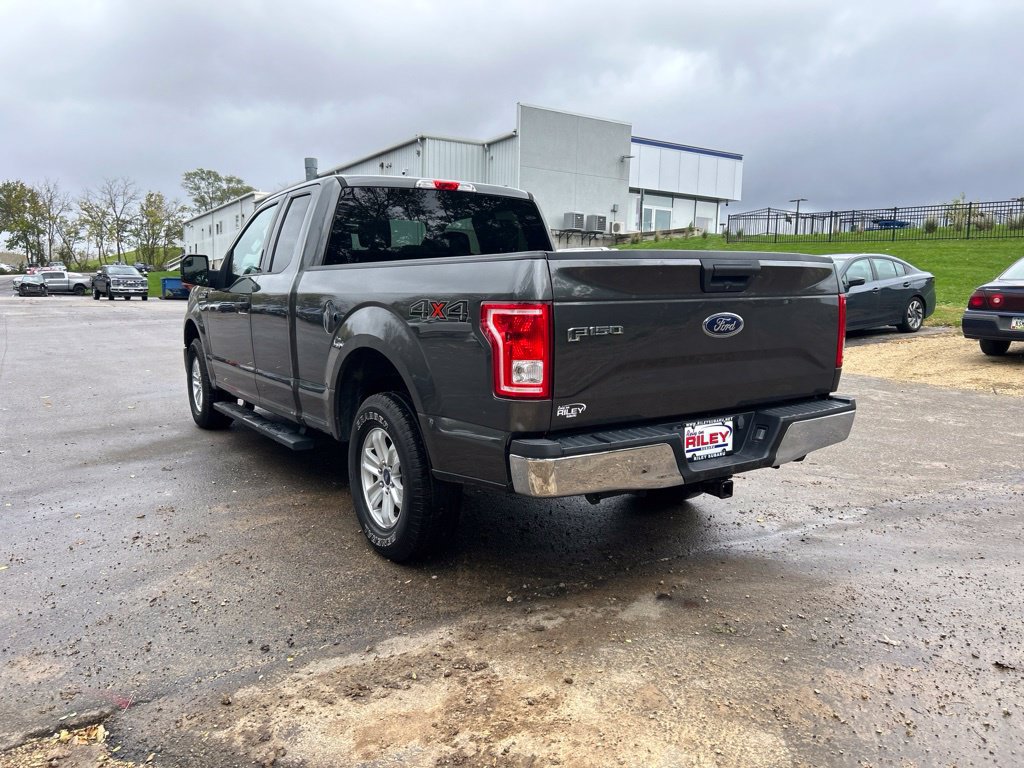 Used 2017 Ford F150 XLT w/ Trailer Tow Package AWD/4WD image 10