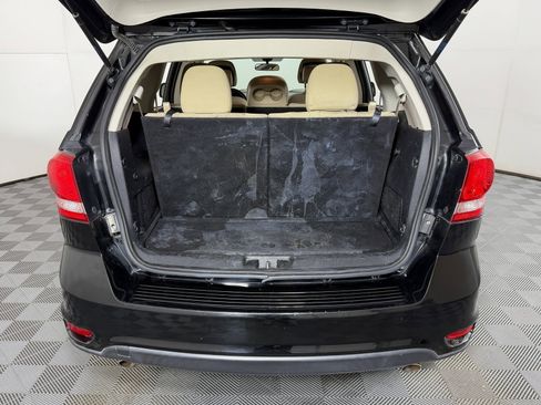 Used 2017 Dodge Journey SXT w/ Comfort/Convenience Group image 8