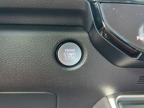 Used 2025 Kia Carnival SX Prestige FWD image 70
