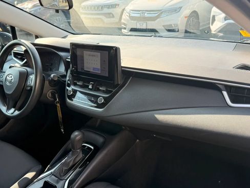 Used 2023 Toyota Corolla LE FWD image 16