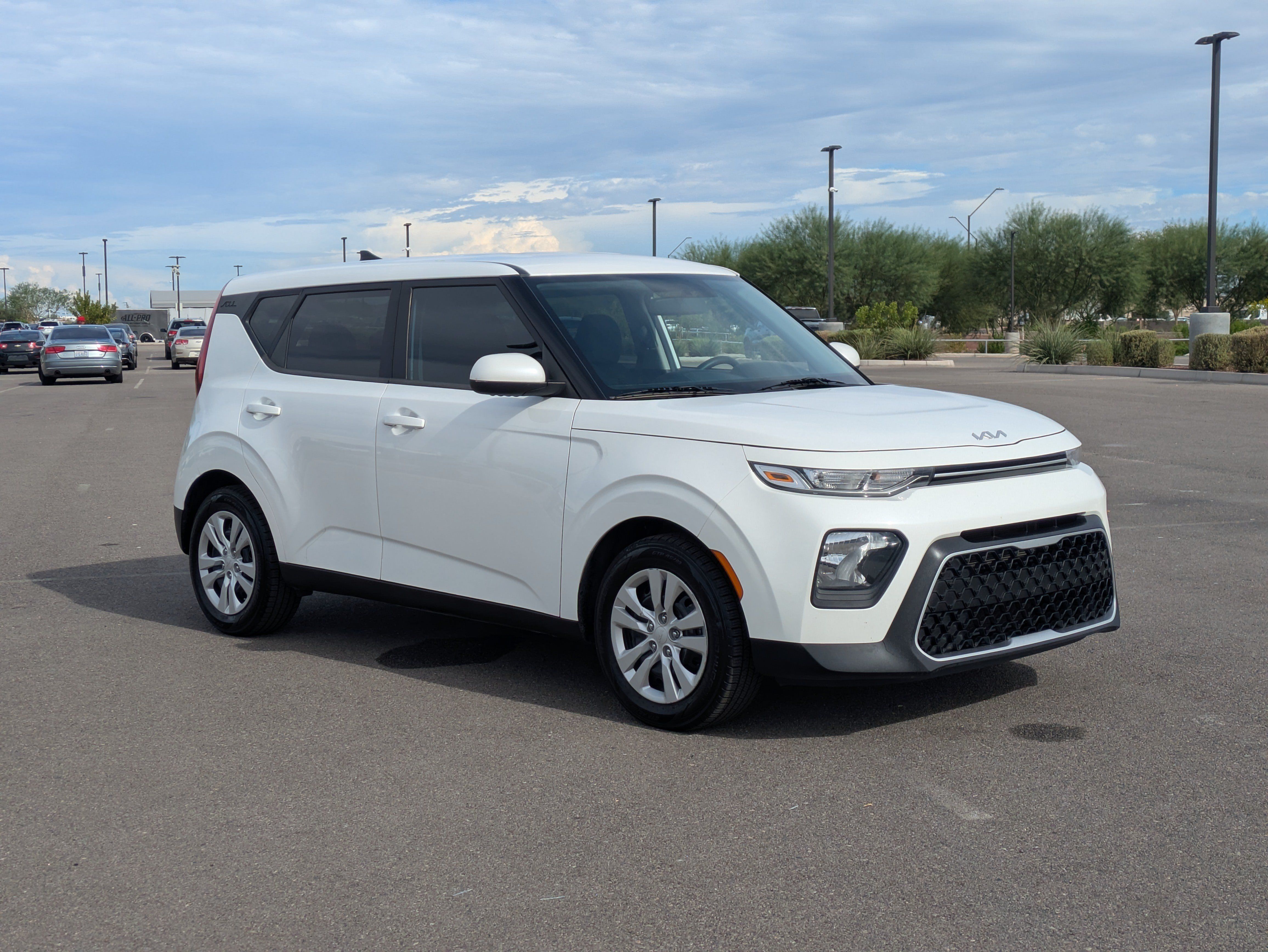 Used 2022 Kia Soul LX FWD image 7
