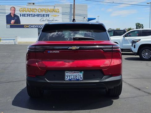 New 2026 Chevrolet Equinox EV LT FWD image 5