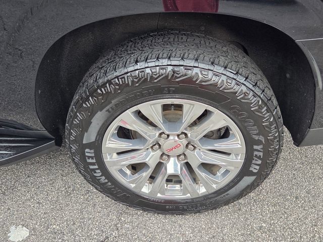 Used 2021 GMC Yukon XL Denali RWD image 7