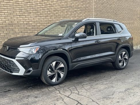 New 2026 Volkswagen Taos SE AWD/4WD image 35