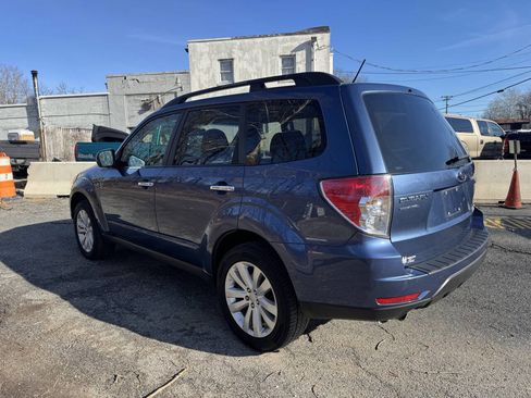 Used 2011 Subaru Forester 2.5X Premium image 7