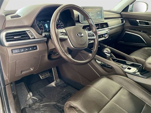 Used 2021 Kia Telluride SX w/ Nightfall Edition Package image 9