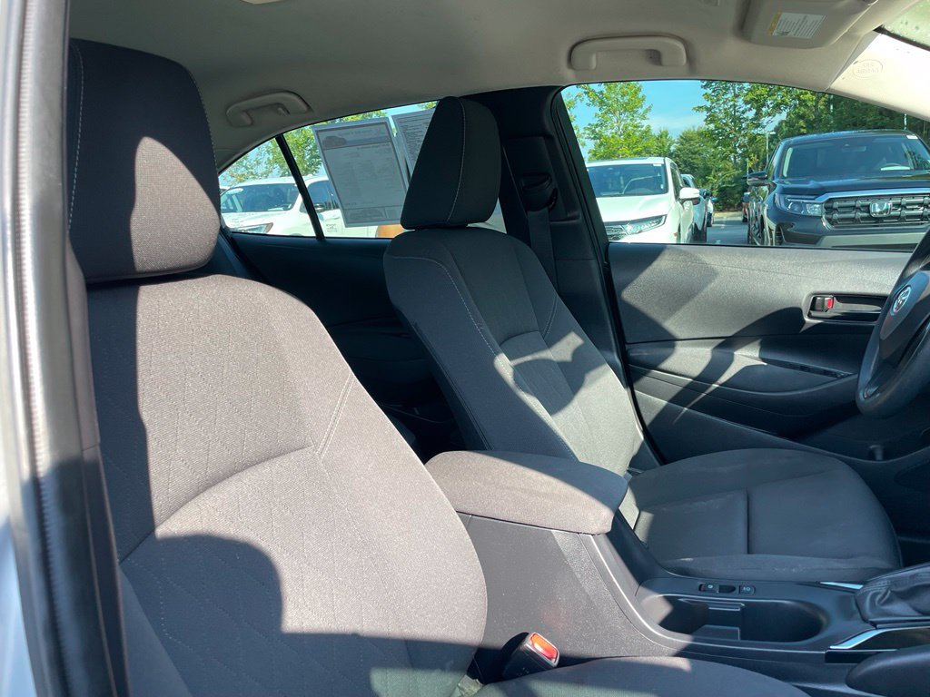Used 2024 Toyota Corolla LE FWD image 29