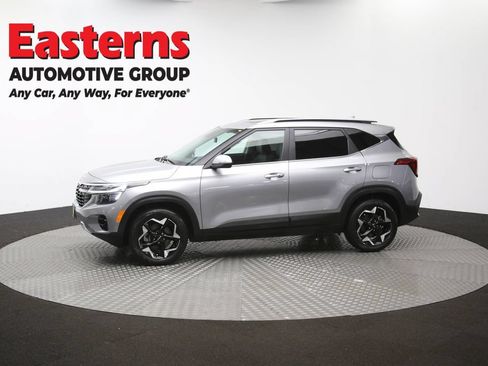 Used 2024 Kia Seltos EX AWD/4WD image 60